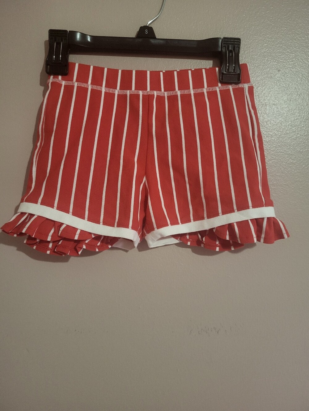Finding Foxtale Shorts Size 5